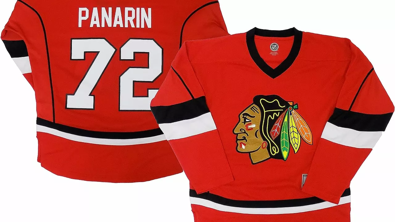Is wearing a Chicago Blackhawks jersey offensive?